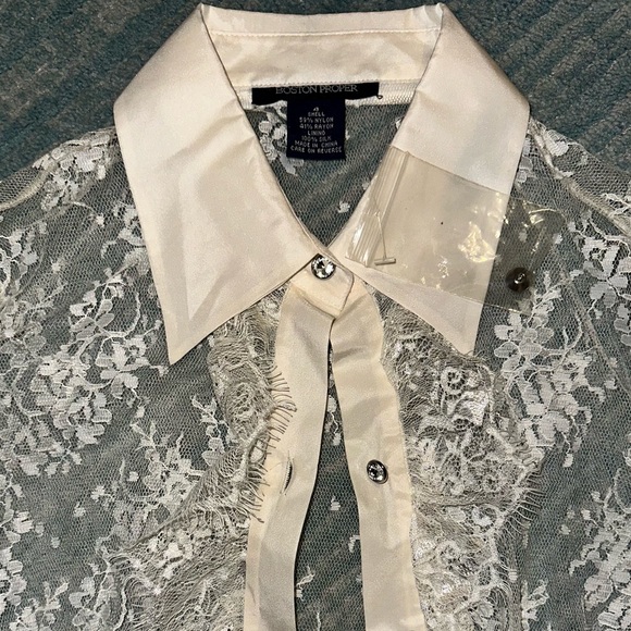 Boston Proper Lace top - Picture 2 of 3